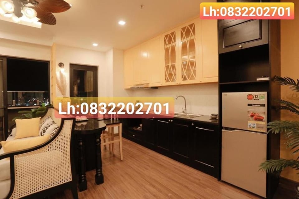 Kitchen or kitchenette, Communal kitchen