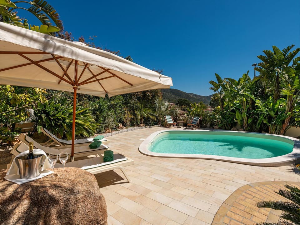 Estay - B&B Giglio di Chia Bed and Breakfast in Sardinia