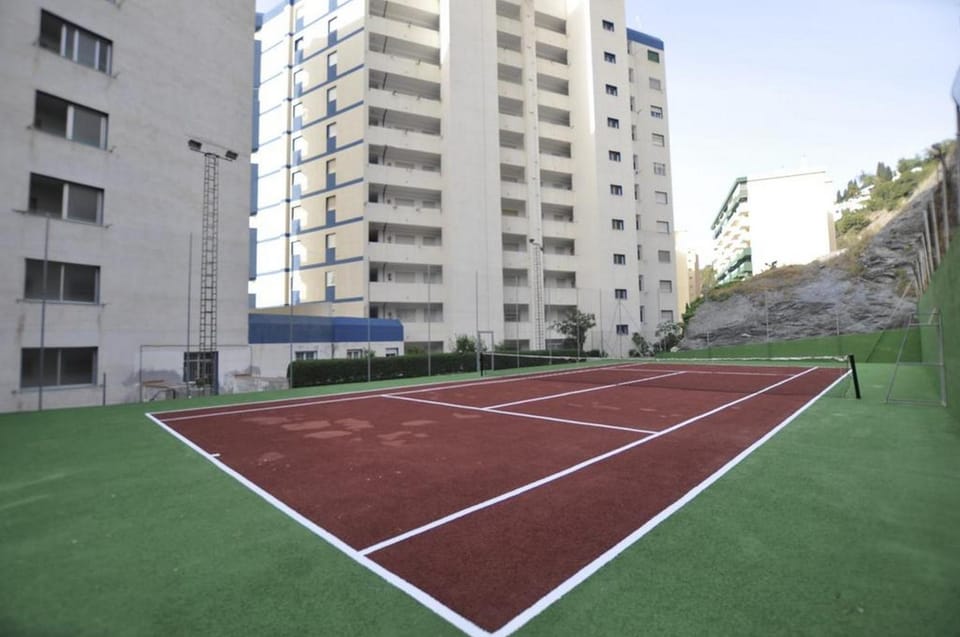 Tennis court
