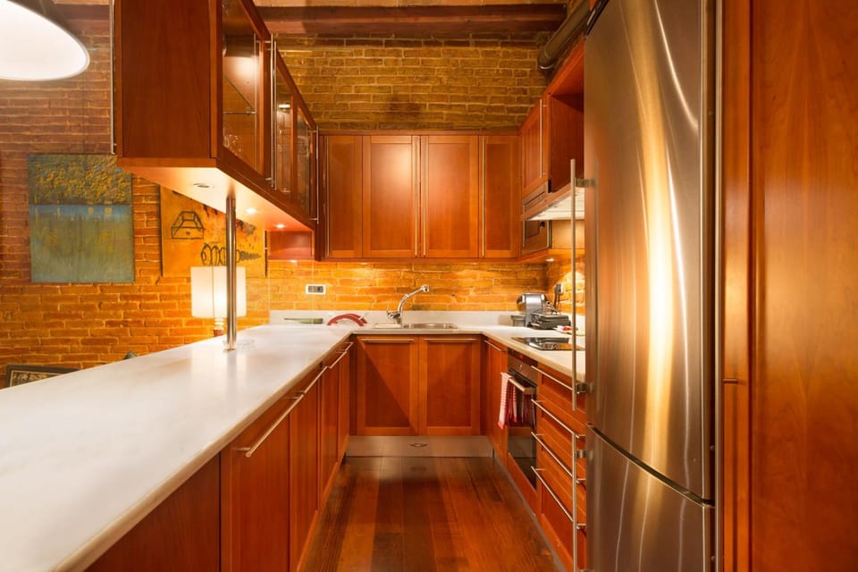 Kitchen or kitchenette, stove