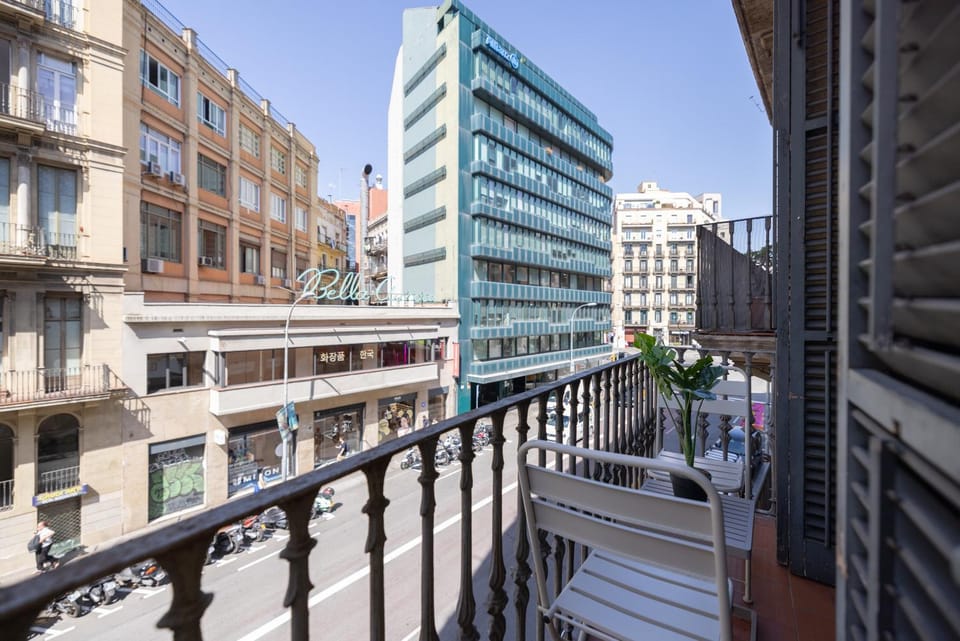 Day, View (from property/room), Balcony/Terrace, City view, Street view