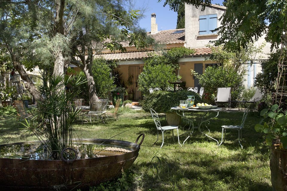 Chambres d'hôtes Les Baumes Bed and Breakfast in Uzes