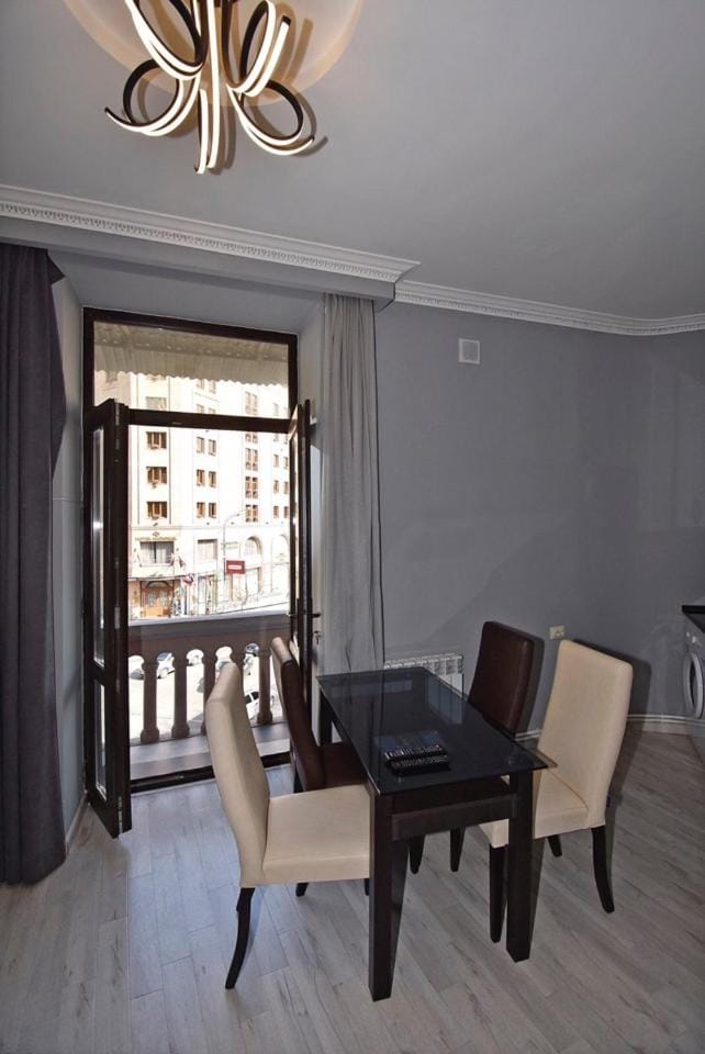 Amiryan street, 1 bedroom New Renovated, Modern apartment AM777 Apartment in Yerevan