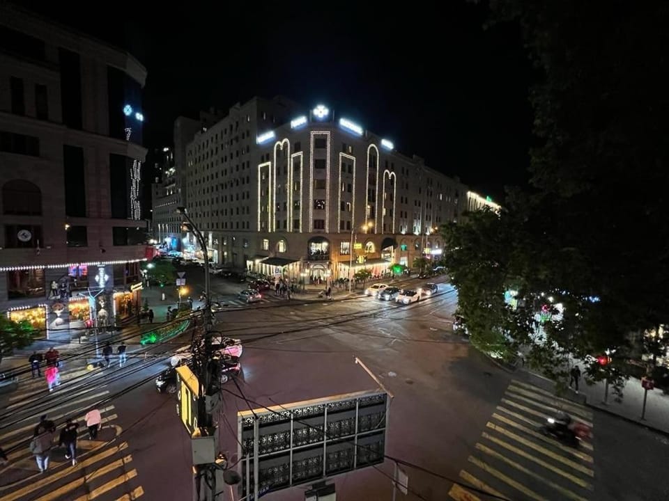 Amiryan street, 1 bedroom New Renovated, Modern apartment AM777 Apartment in Yerevan