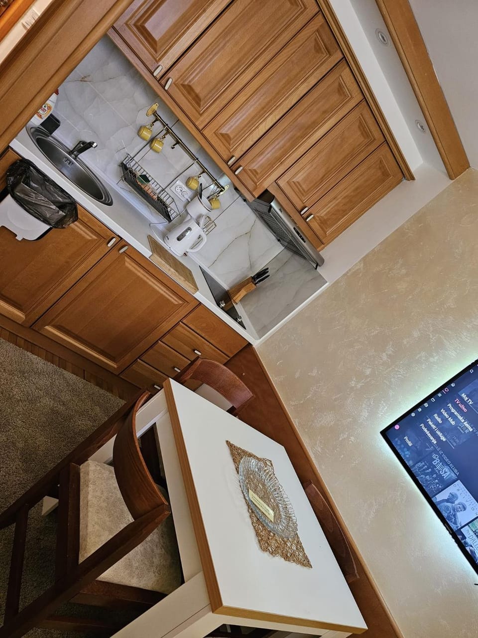 Kitchen or kitchenette