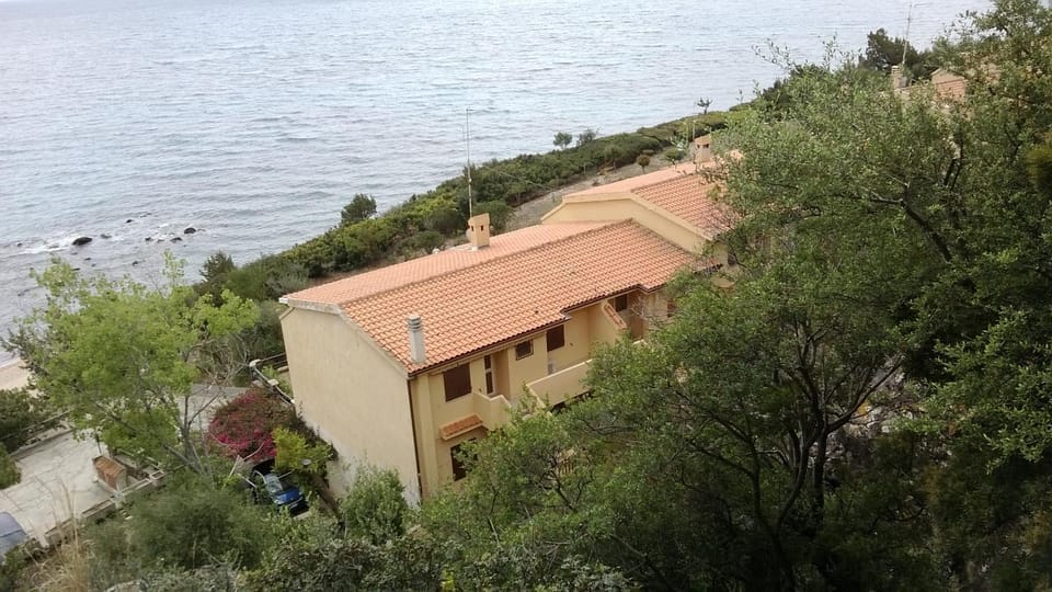 Bird's eye view, Sea view