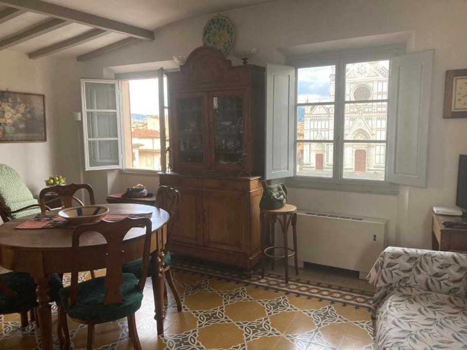 ATTICO IN PIAZZA SANTA CROCE Apartment in Florence