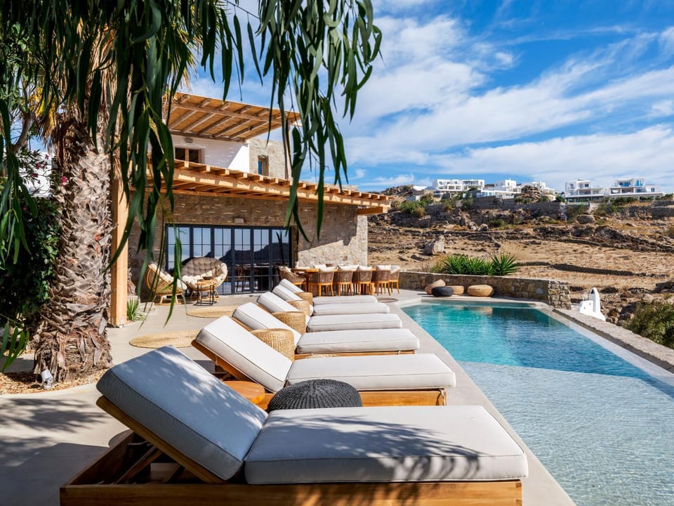 Property building, Swimming pool