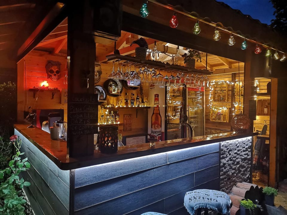 Lounge or bar