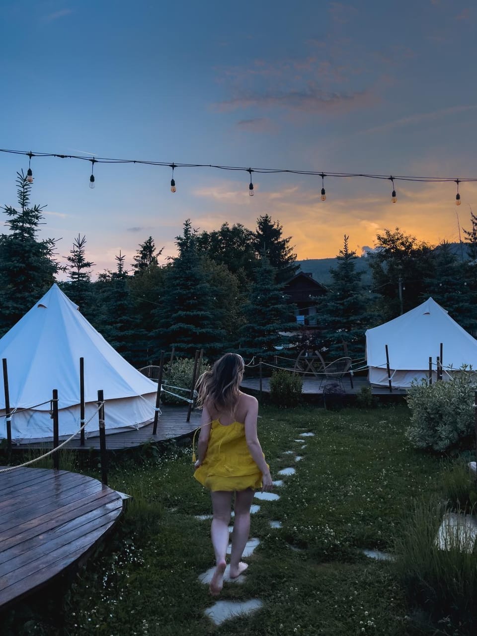 People, Natural landscape, Garden view, Sunrise, Sunset