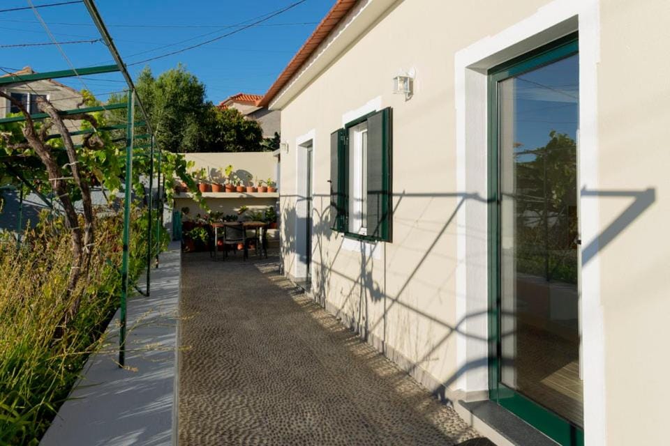 Property building, Garden