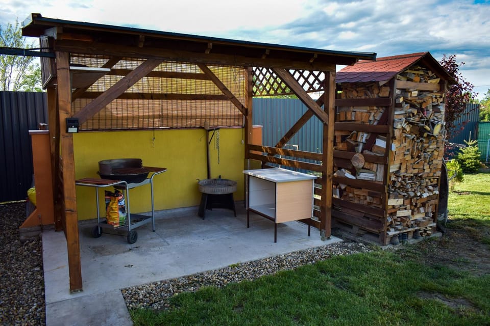 LUX Apartman Maroslele Apartment in Hungary