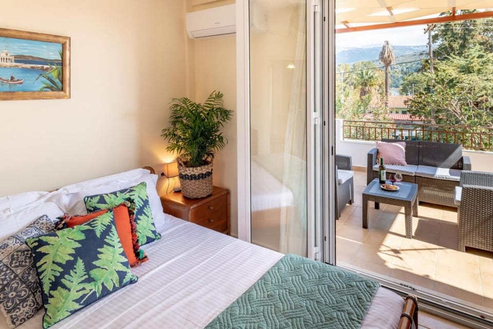 Entheos City Center Kefalonia House in Argostolion