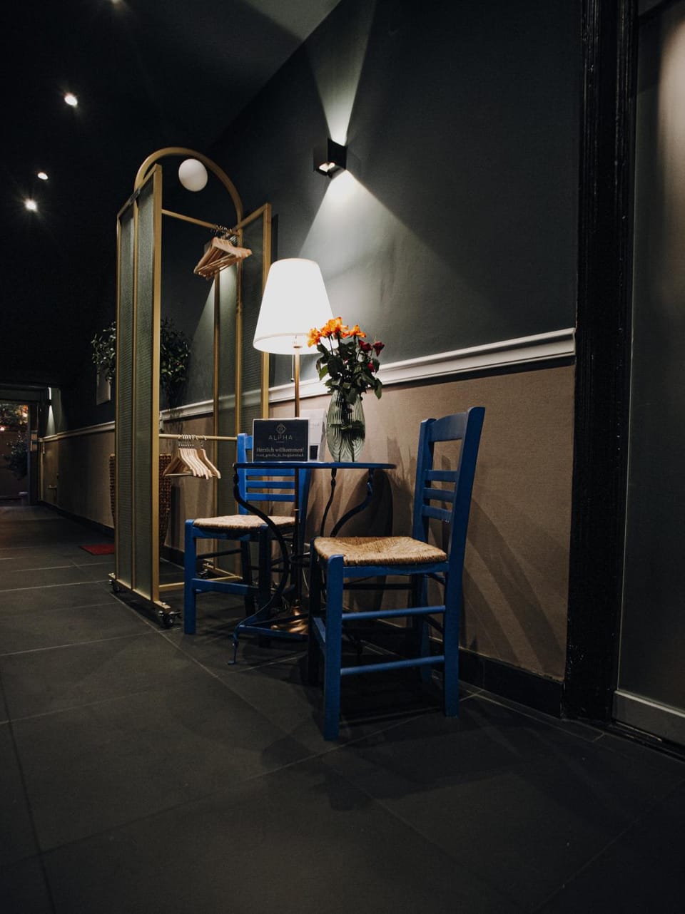 Facade/entrance, Seating area