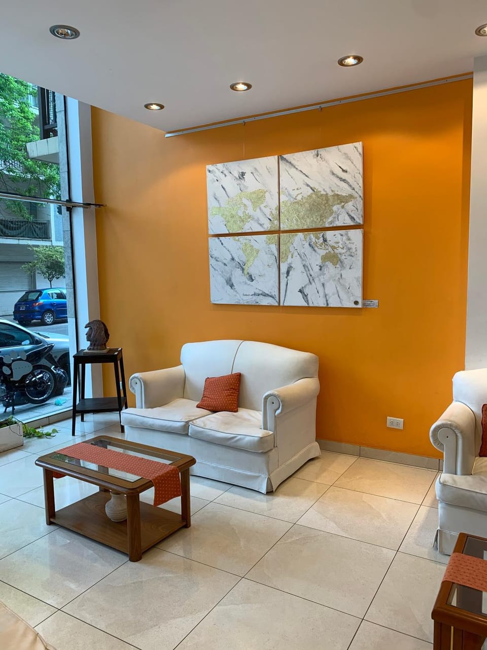Living room, Lobby or reception