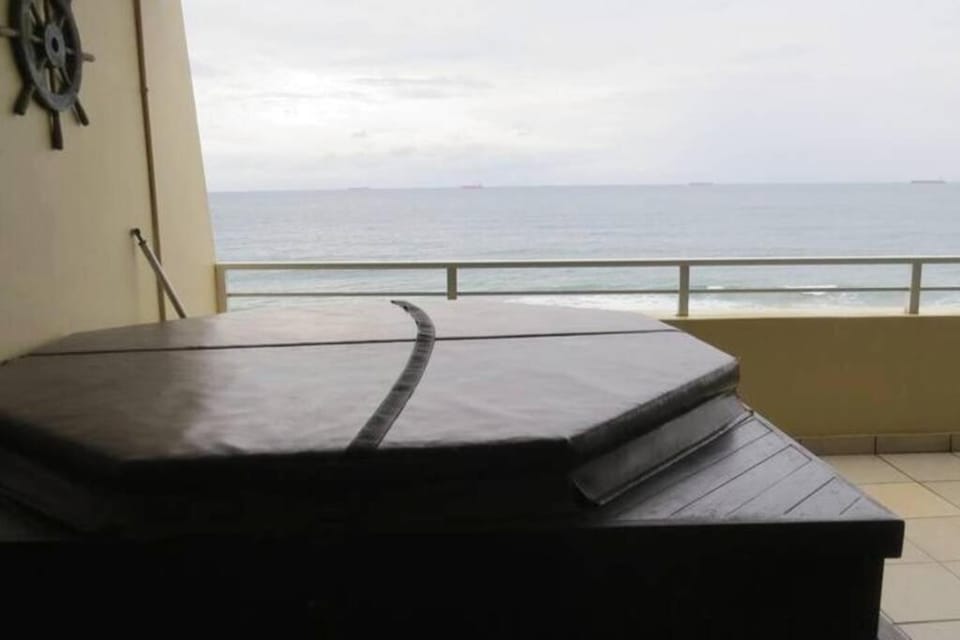 Hot Tub, Sea view