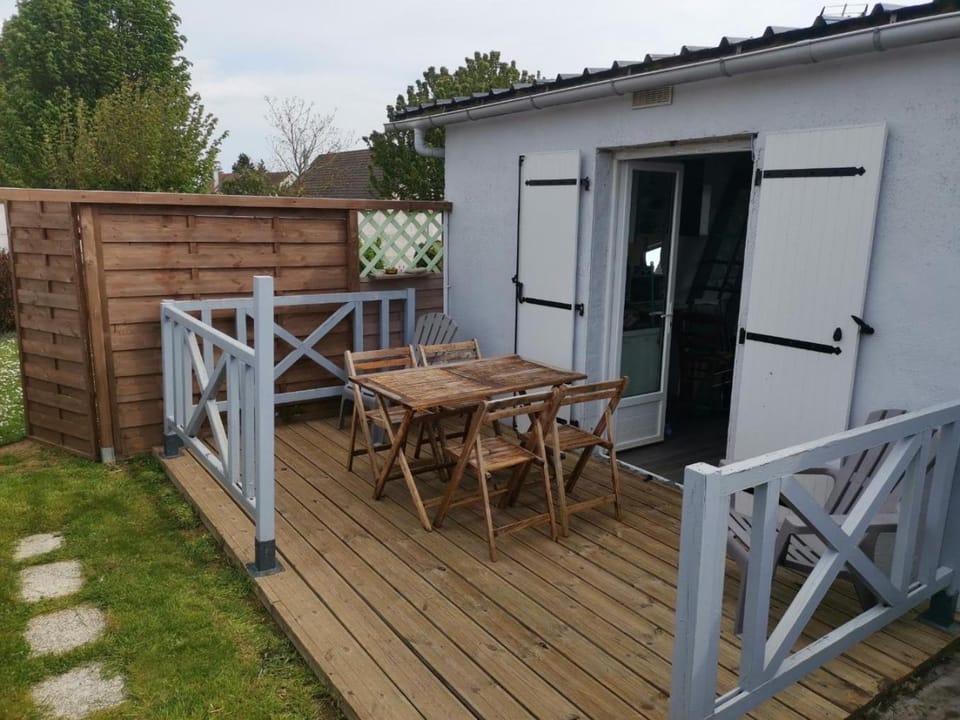 GITE LES AILES DU VENT- BUIGNY ST MACLOU Apartment in Hauts-de-France