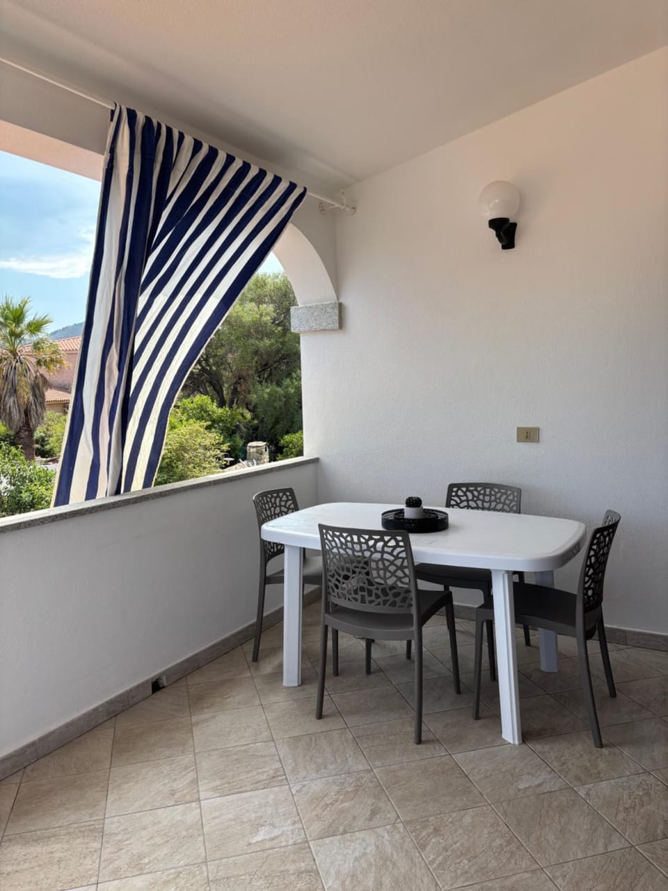 Balcony/Terrace, Dining area