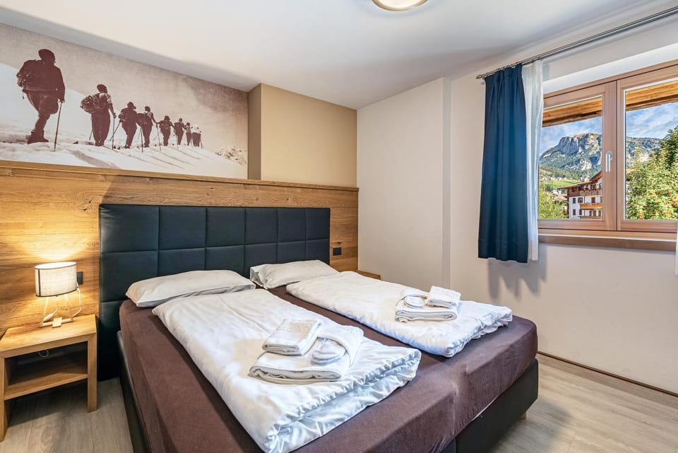 Property building, Living room, Bedroom