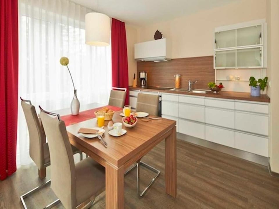 Dünenhaus Aurell, App 4 mit Sauna Apartment in Heringsdorf