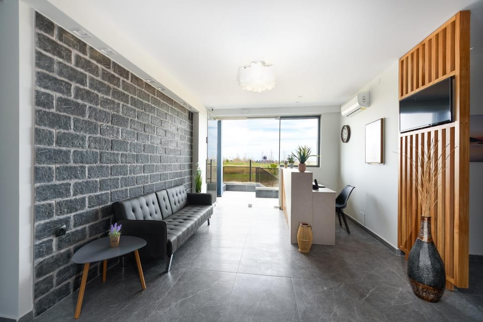 Lobby or reception, Seating area