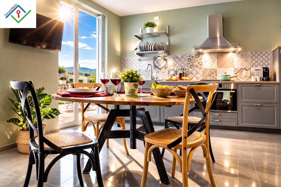 Kitchen or kitchenette, Living room, Seating area, Dining area
