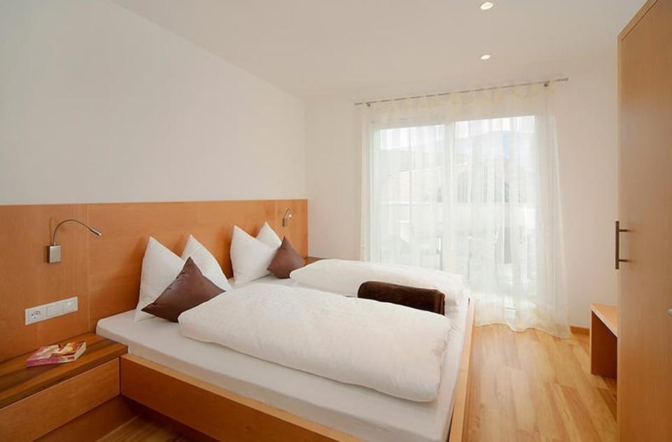 Property building, Living room, Bedroom