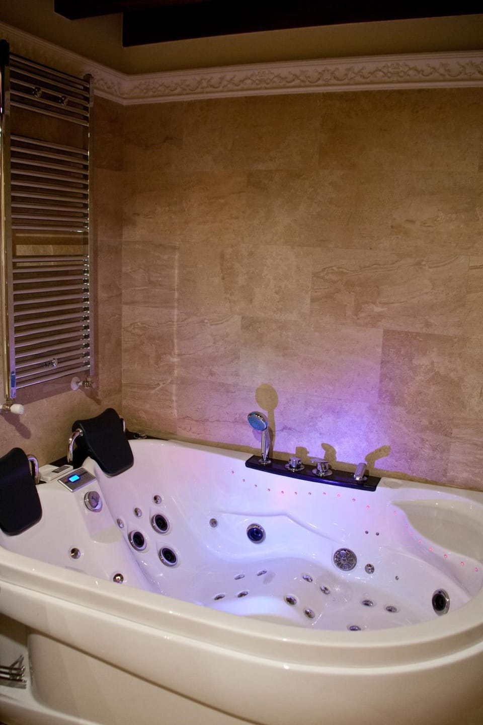 Hot Spring Bath, Hot Tub