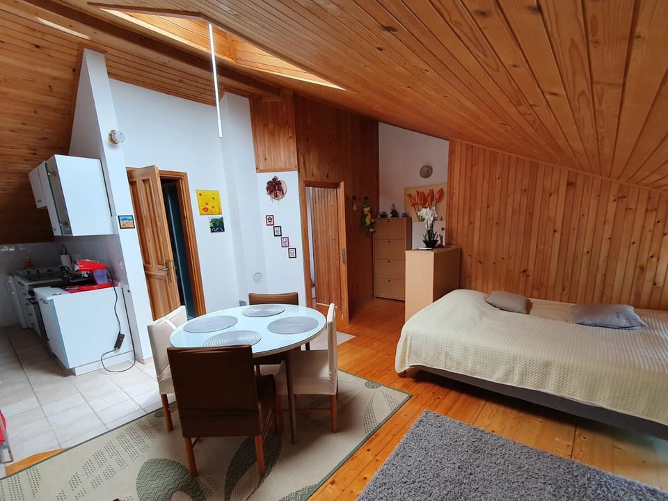 Green Garden NAT Apartment in Slovenia