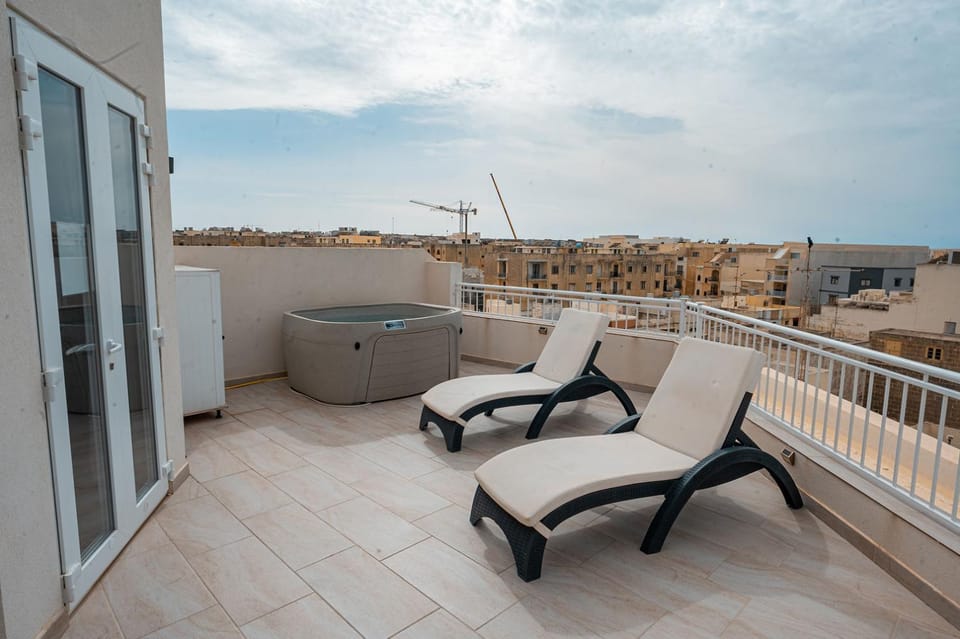 Patio, Day, View (from property/room), Balcony/Terrace, Sea view, sunbed