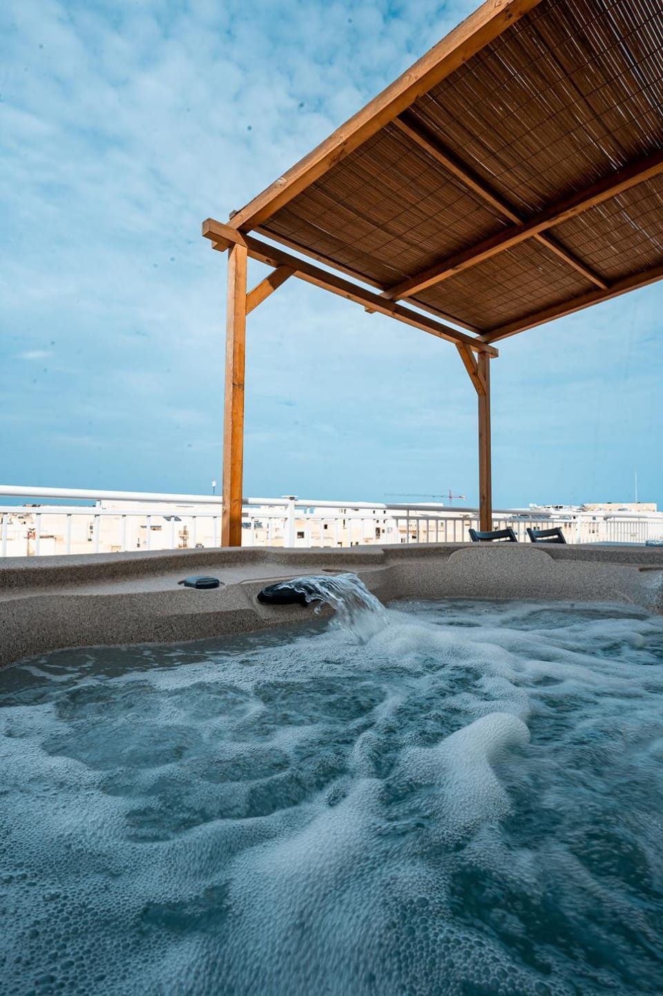 Day, Natural landscape, Hot Spring Bath, Hot Tub, Sea view
