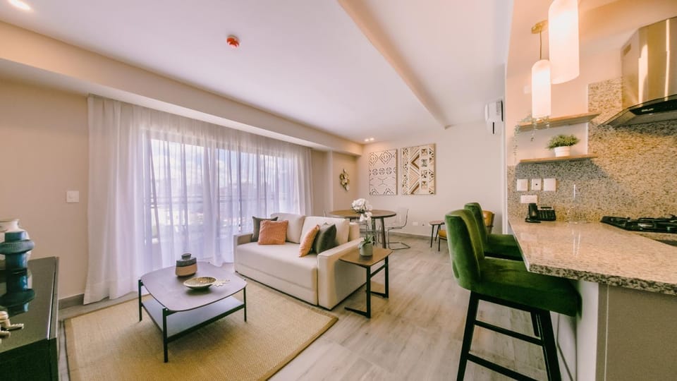 Fully Serviced Apartment at Regatta Living II - 905 Apartment in Santo Domingo