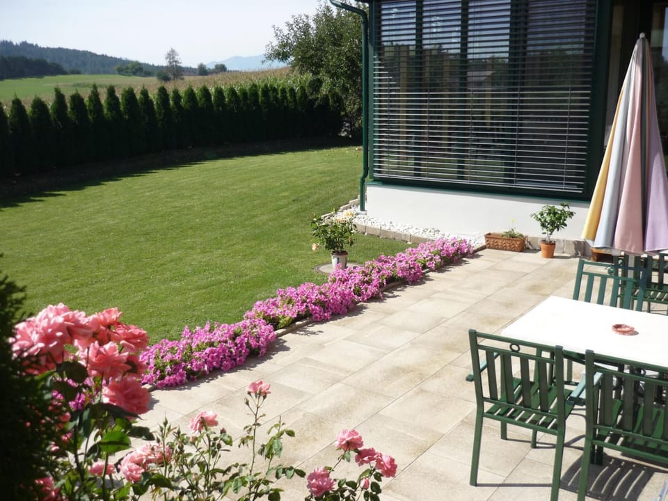 Landhaus Lassnig Bed and Breakfast in Carinthia, Austria