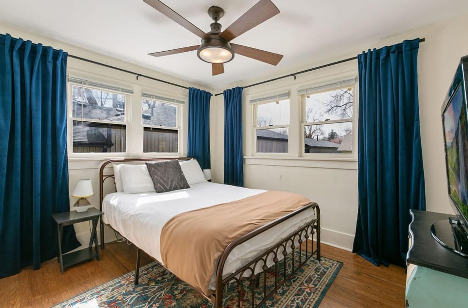 Mulberry Place - A Charming Cottage Near Old Town! House in Fort Collins