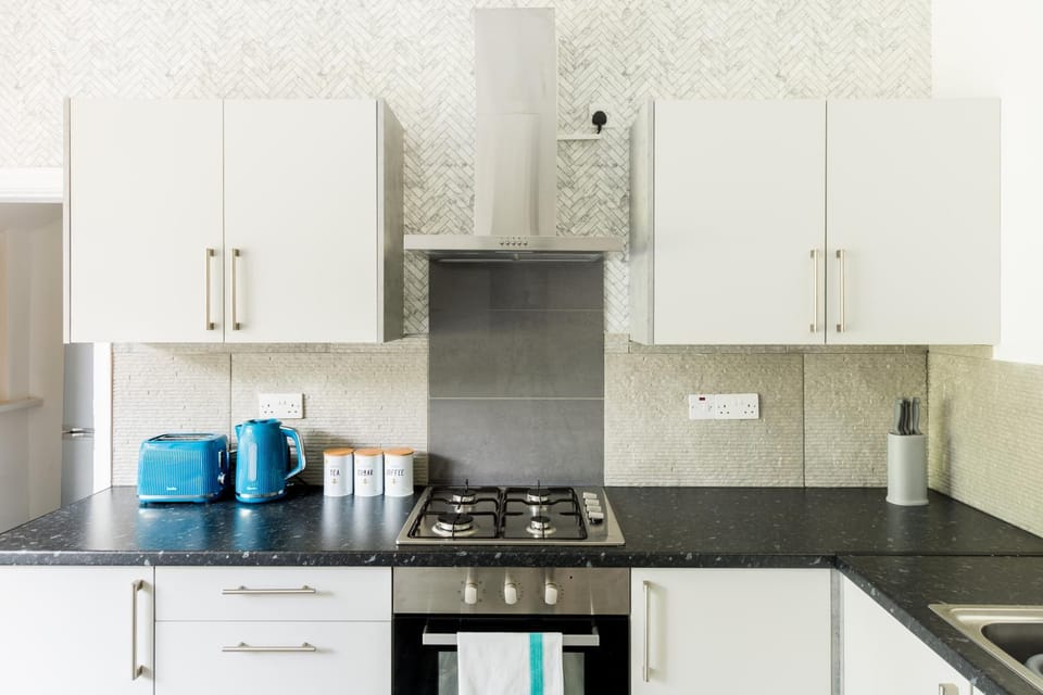 Coffee/tea facilities, Kitchen or kitchenette, dishwasher, minibar, pet friendly, stove, toaster