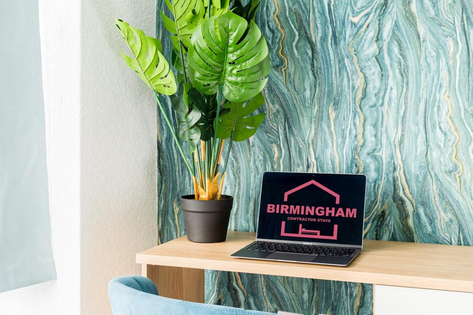 Logo/Certificate/Sign, Text overlay