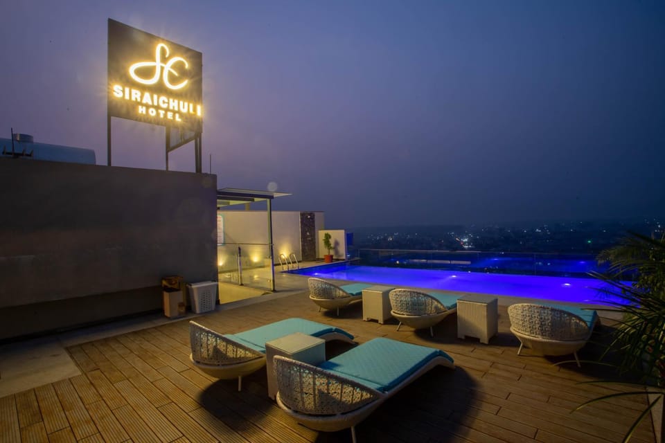Swimming pool