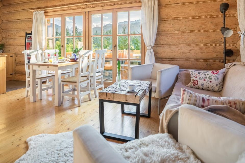 Living room, Seating area, Mountain view