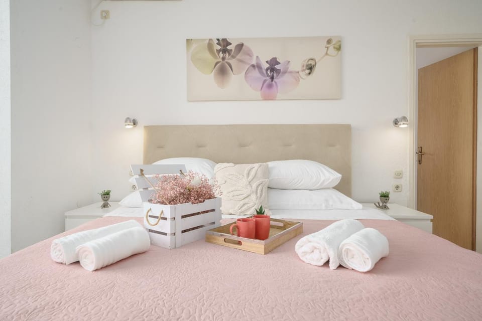 Meri Rooms Bed and Breakfast in Šibenik-Knin County, Croatia