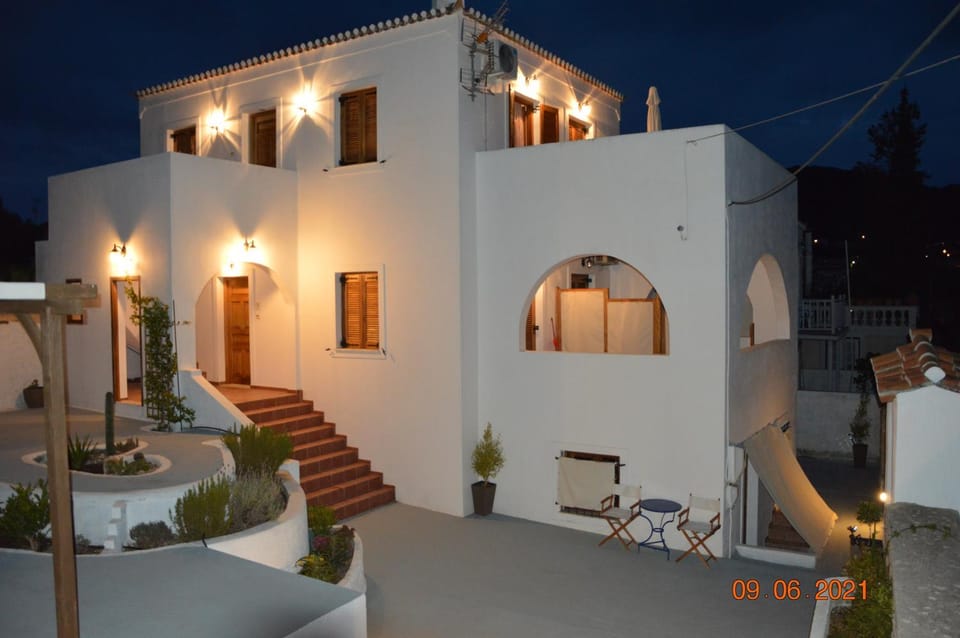 Property building, Night