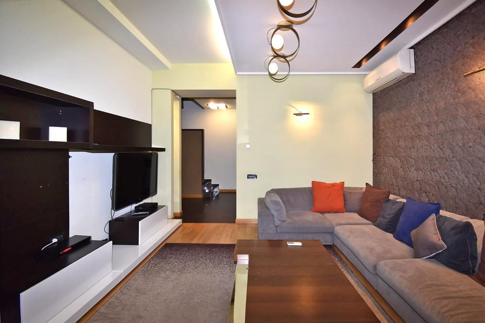 Teryan street, 3 bedrooms Luxury, Duplex apartment TT444 Apartment in Yerevan