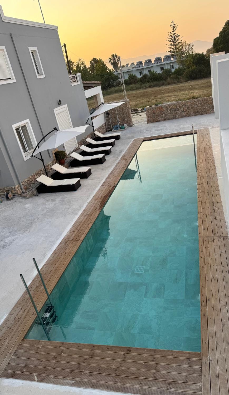 Pool view, Swimming pool, Swimming pool, sunbed