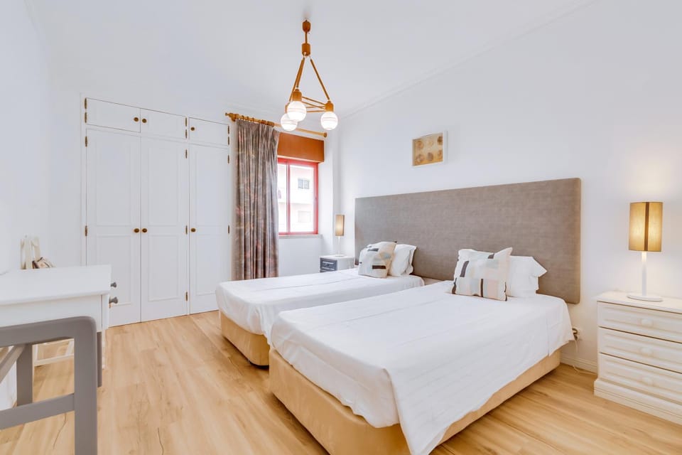 Bed, Bedroom, wardrobe