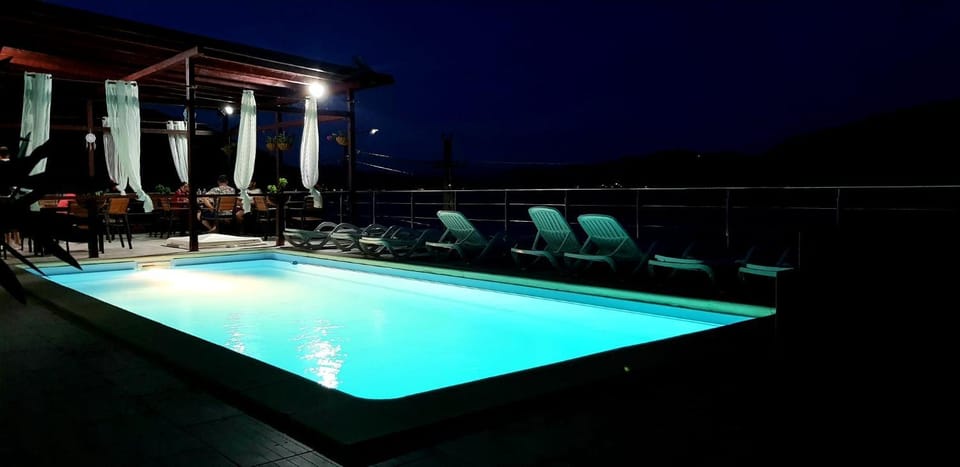 PENSIUNEA ROZELOR Bed and Breakfast in Serbia