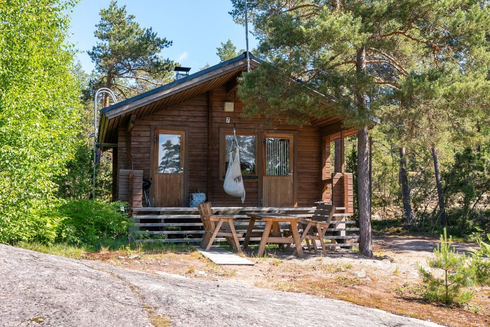 Pinetree Cottages Cabin with loft Cabin in Finland