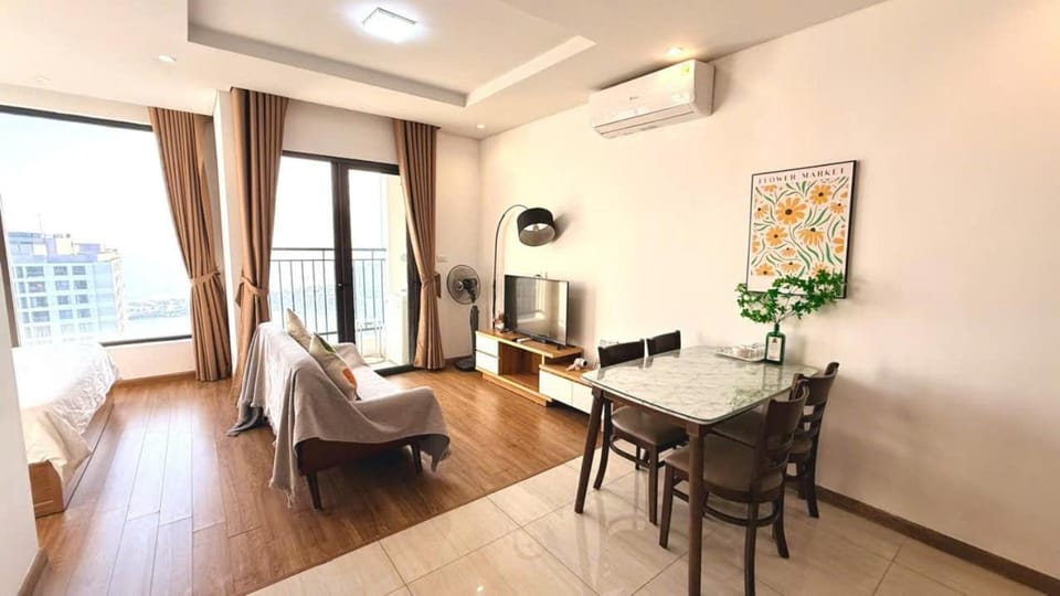Thủy Hạ Long Homestay Apartment in Laos