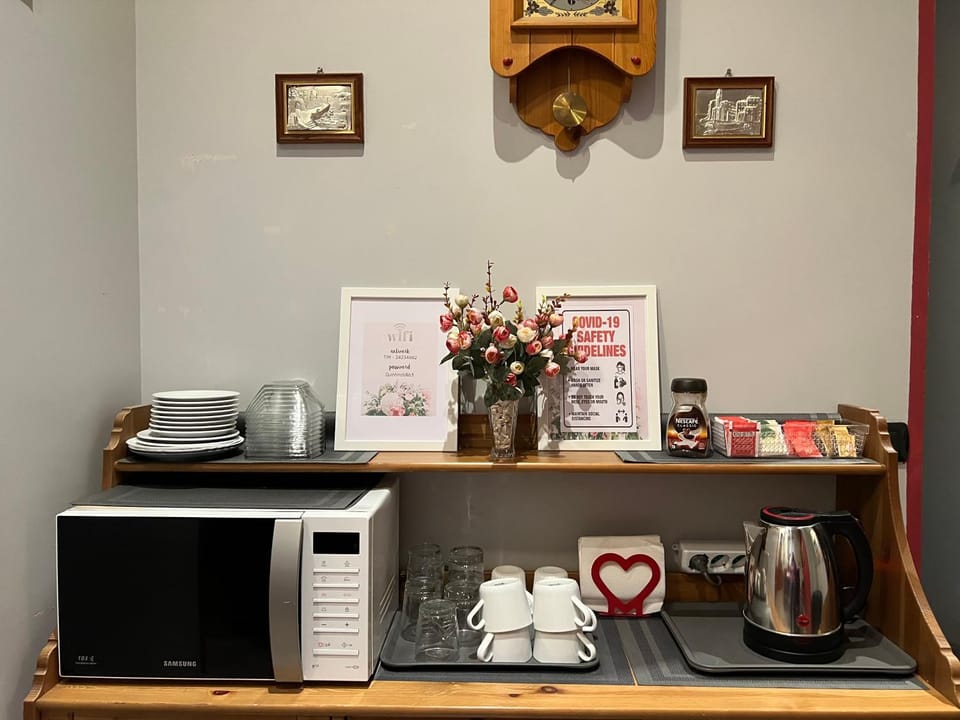 Coffee/tea facilities