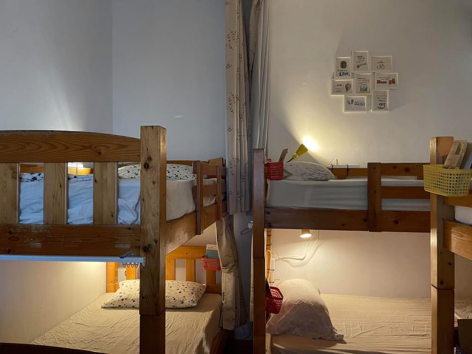 bunk bed