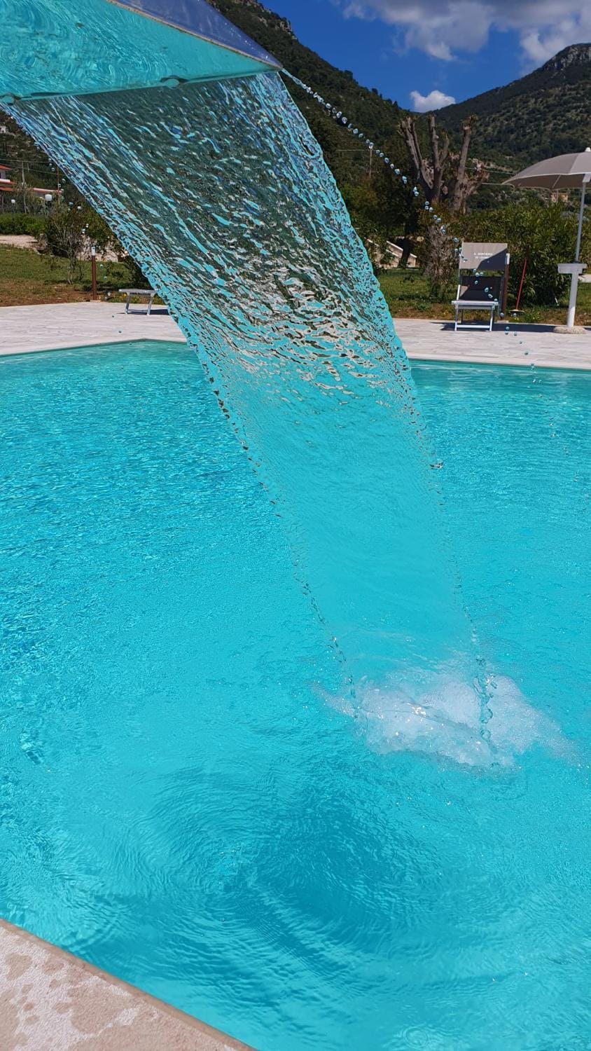 Mountain view, Pool view, Swimming pool, sunbed