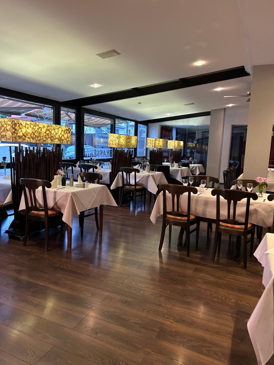 Restaurant/places to eat